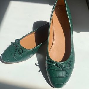 Green faux leather ballet flats